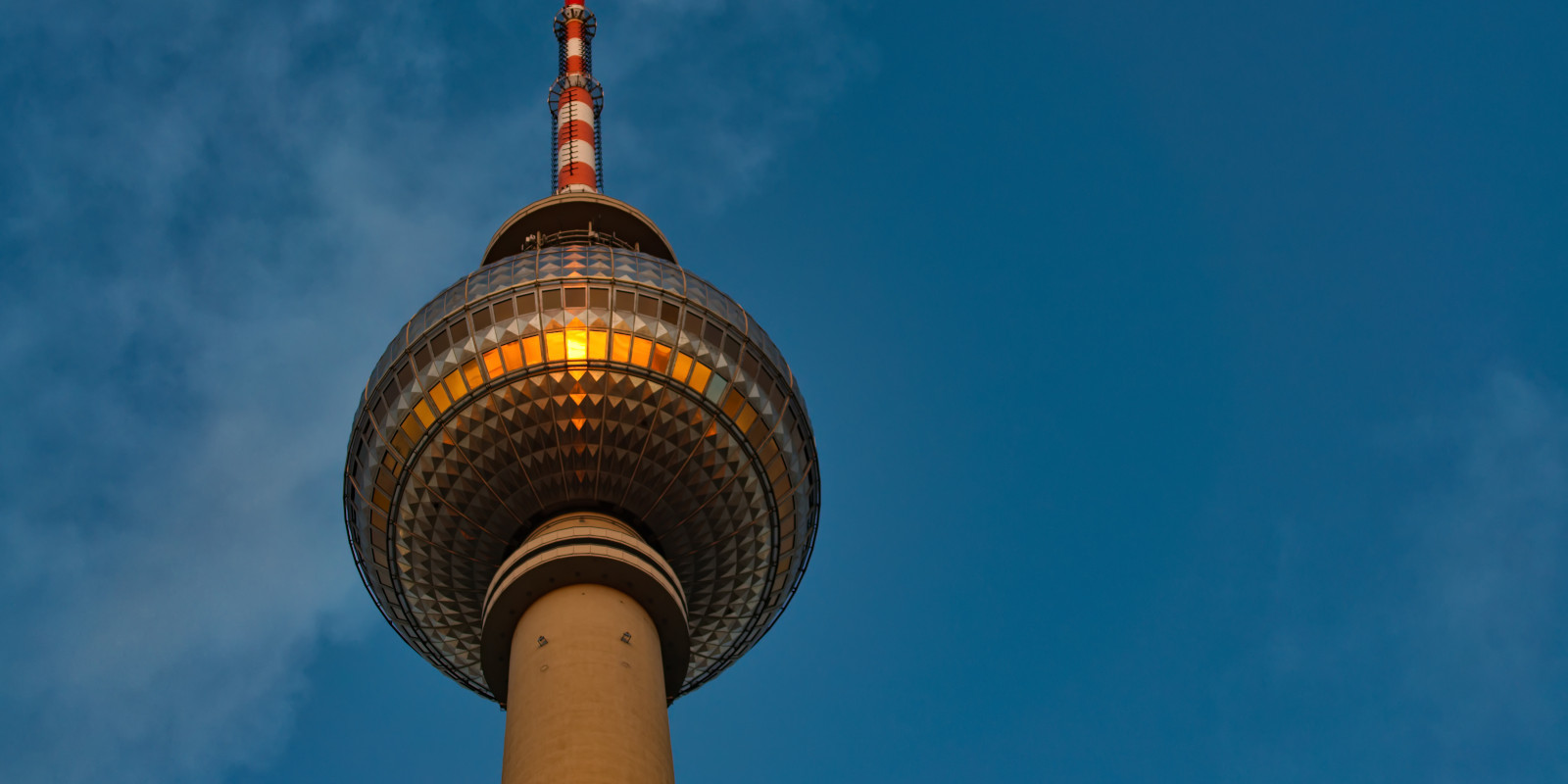 wieża telewizyjna berlin