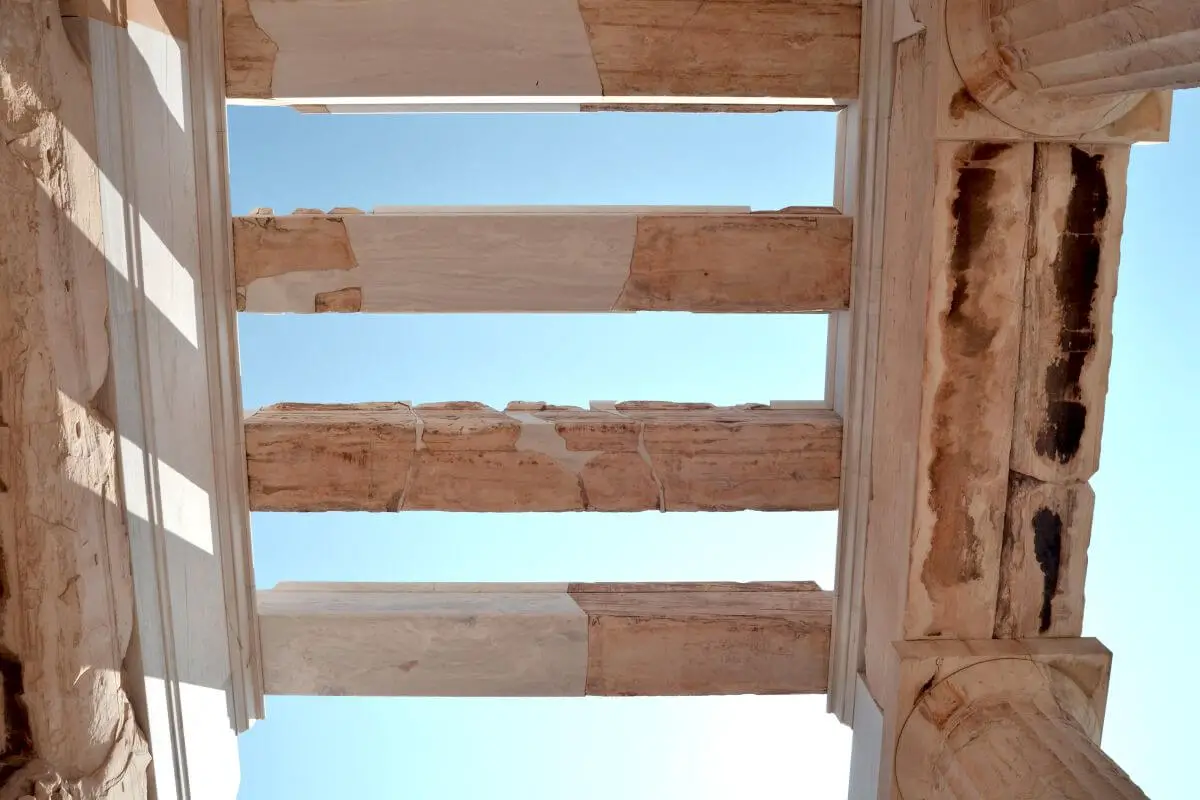 akropol ateński niebo