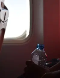 woda w samolocie
